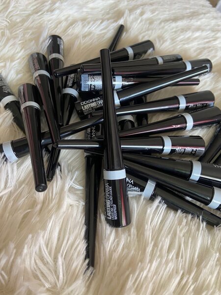 Eyeliner liquide longue tenue