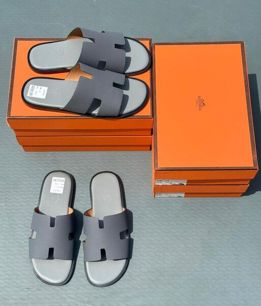 Tongs de luxe en cuir pour hommes