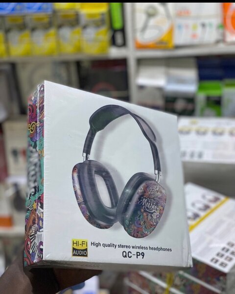 Casque P9 avec couleur