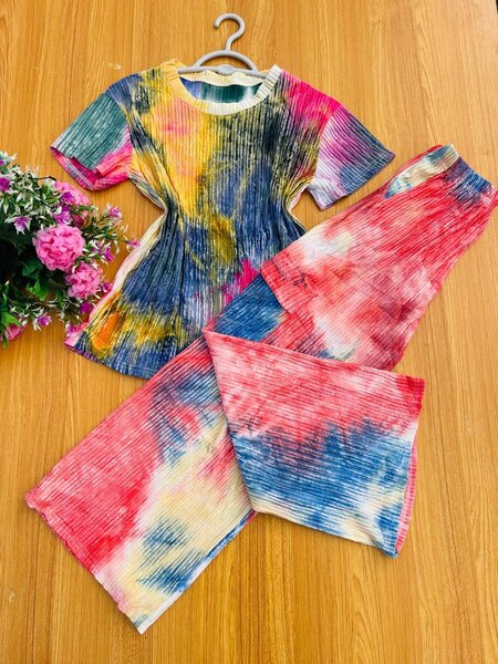 Two pieces with side pocket