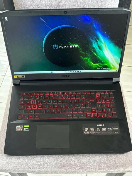 Acer nitro