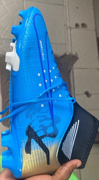 Chaussures de Football Bleu