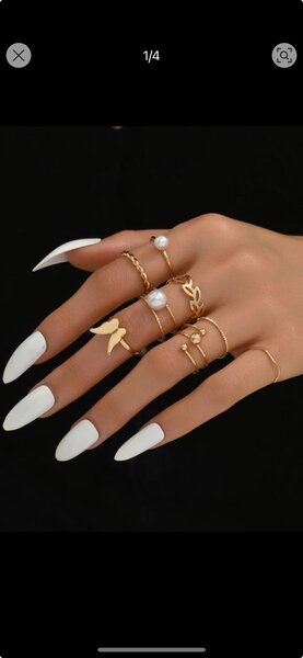 Necklaces, mittens bracelet, decor rings