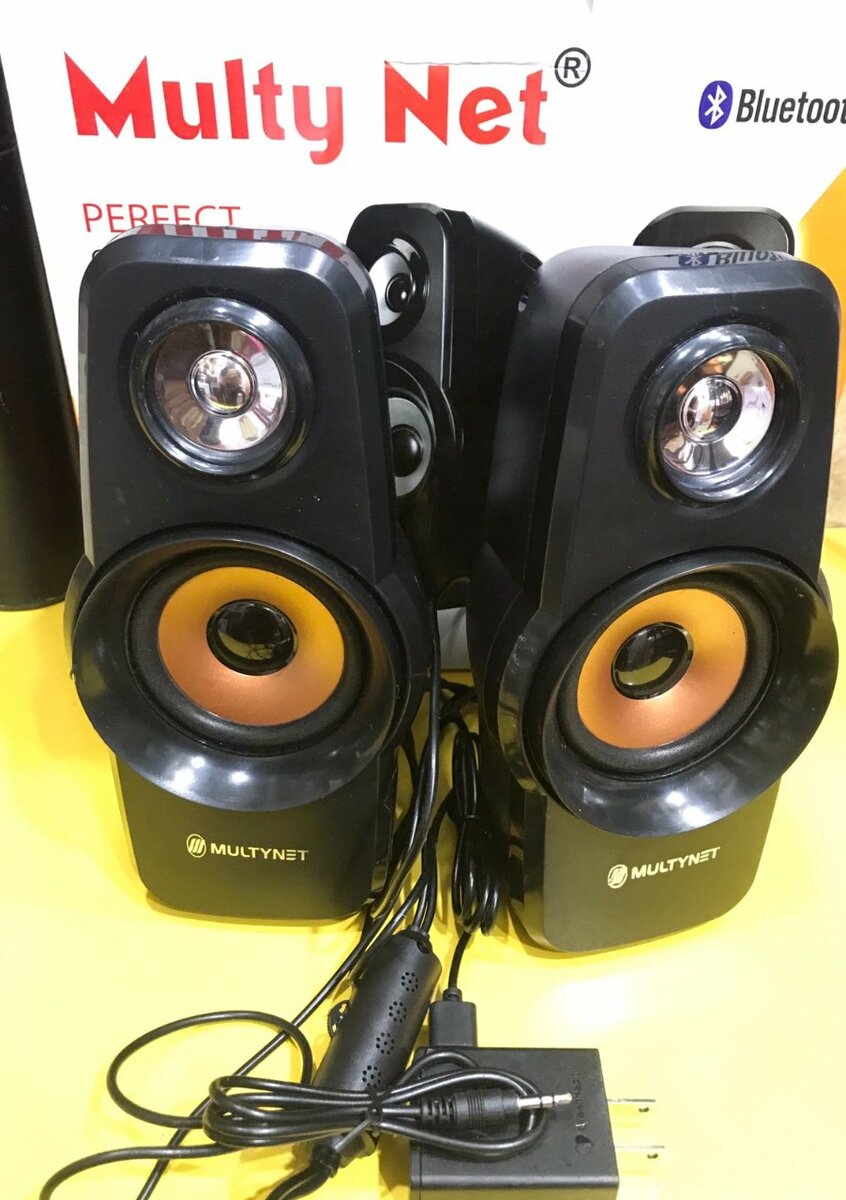 MultyNet Ac800 speakers
