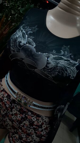 Top court femme élégant