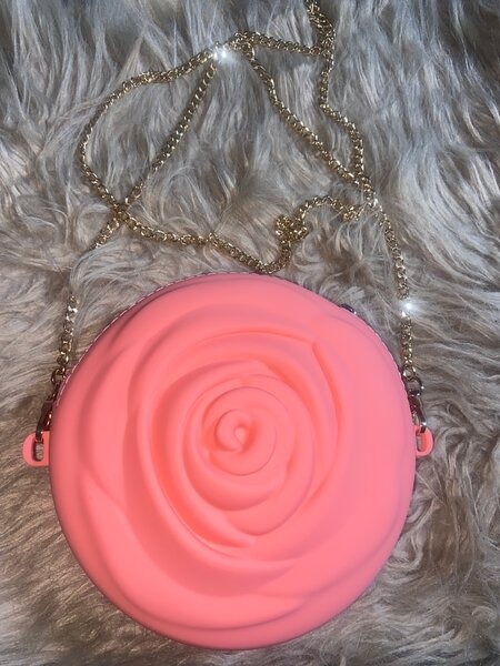 Sac bandoulière rose élégant