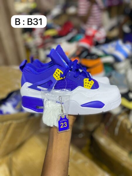 Jordan 4