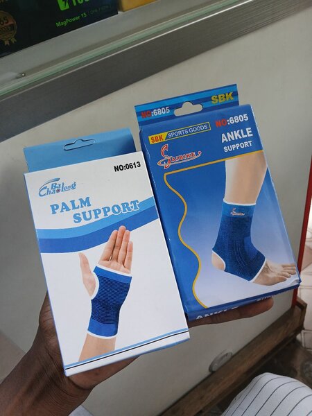 Support de Cheville et Paume