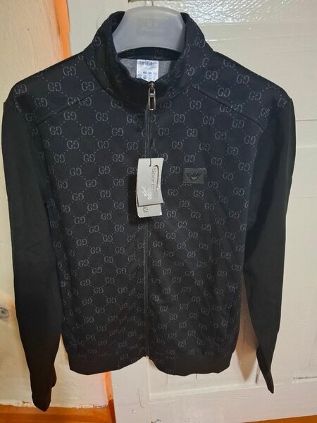 Спортивный двойка, брюки свет все . Ткань хб. Размер 44-54.