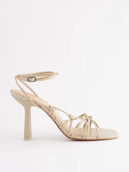 next signature heels