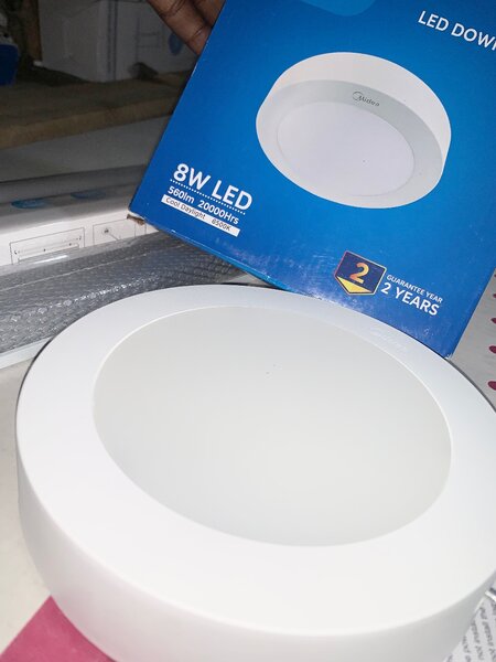 Plafonnier LED 8W Midea