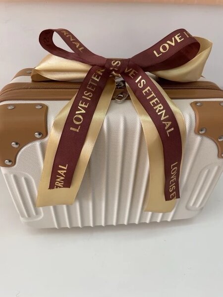 Чемоданчик для новорожденных