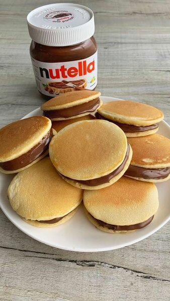 Pancakes fourrées au Nutella