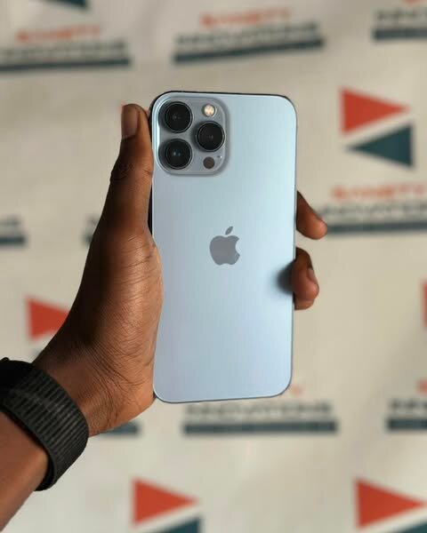 Pre owned 13 Pro Max 256gb