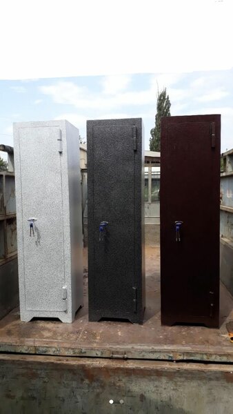 СЕЙФЫ,ОРУЖЕЙНИКИ,НАЛИЧИИ ЕСТЬ