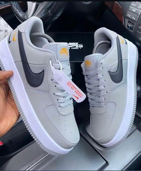 Nike Airforce  1