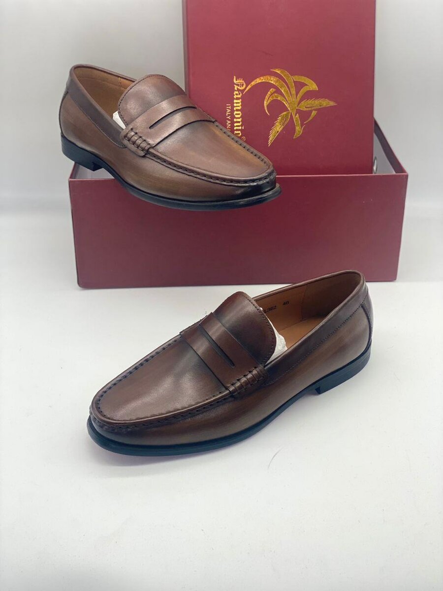Solid Leather Formal Shoes