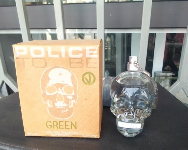 Police  to be Green perfume for men