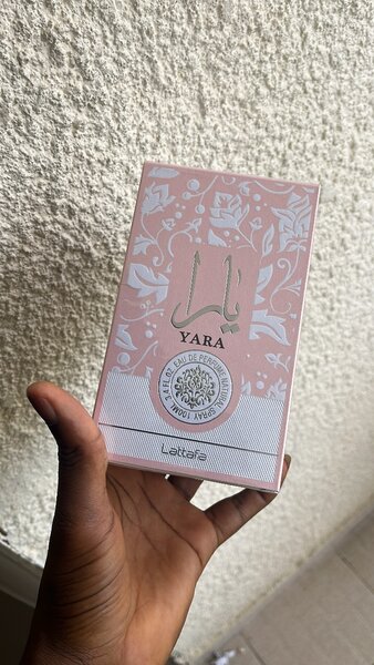 Parfum Yara rose disponible