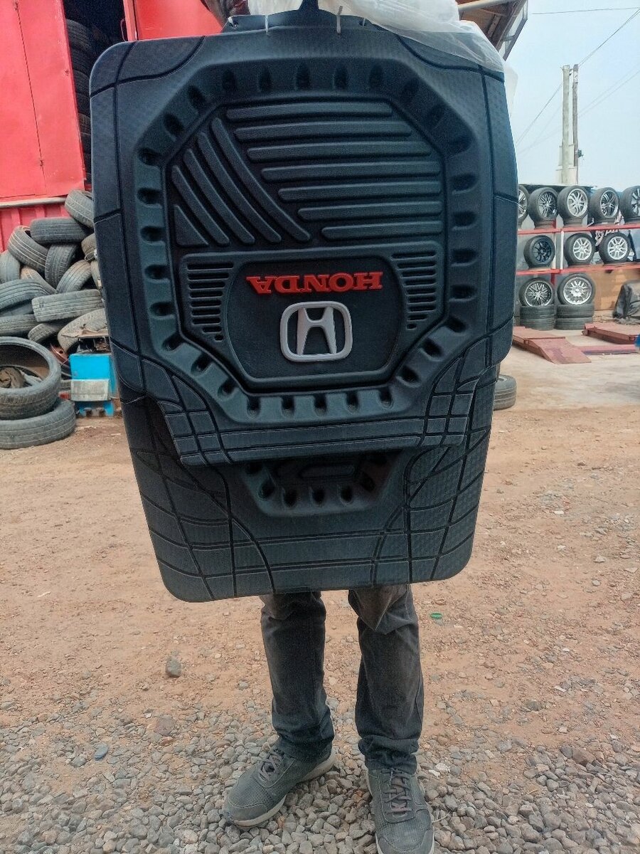 Honda Carpet