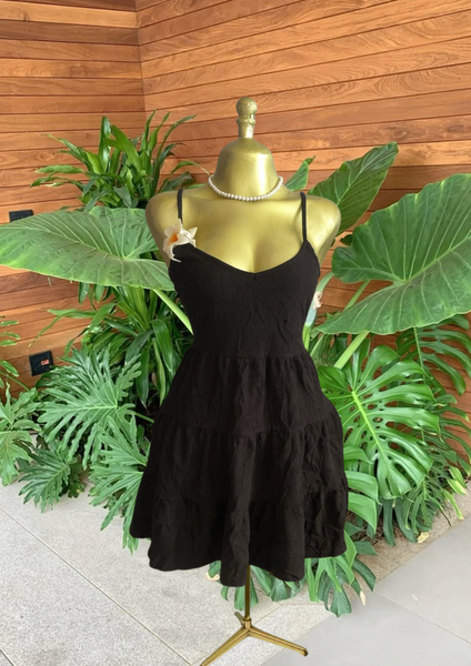 Robe d'été noire élégante