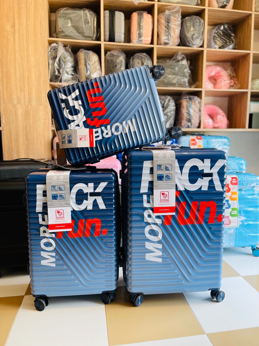 Canvas Design PC Suitcase