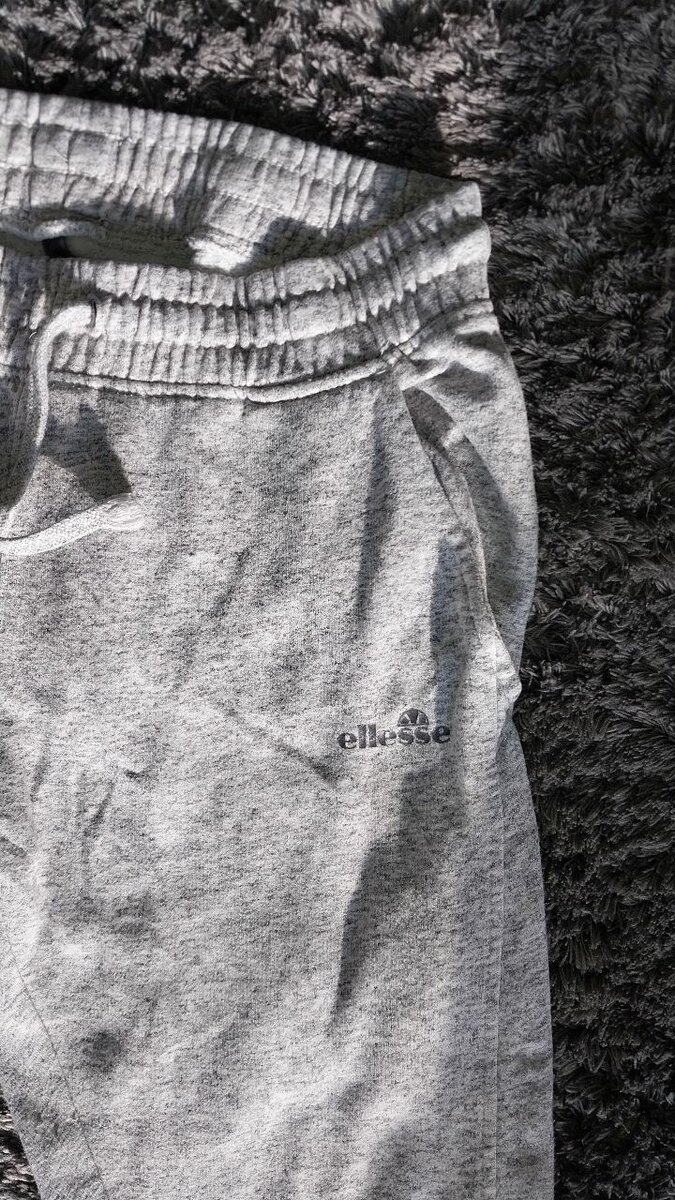 Grey ellesse sweatpants