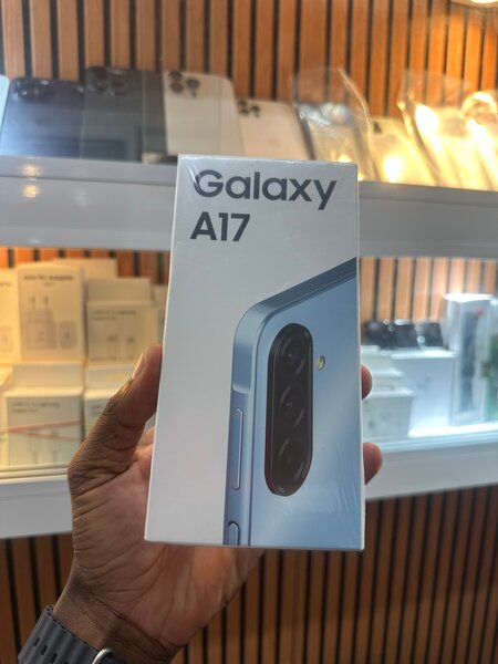 Samsung Galaxy A17 Smartphone