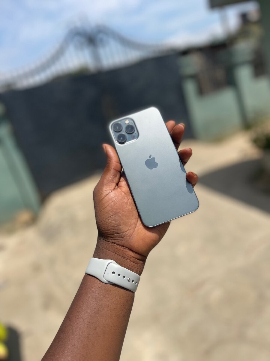 iPhone 12 Pro Max 128gig