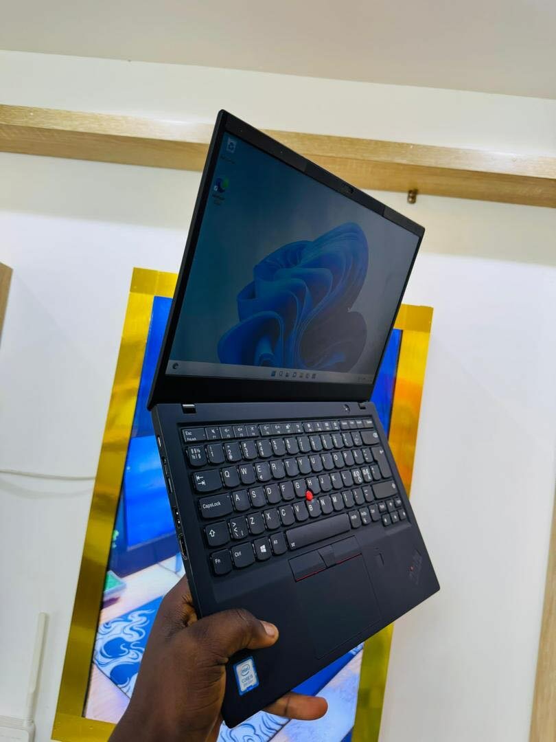 LENOVO X1 CARBON GEN 6