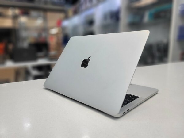 MacBook Air 2016