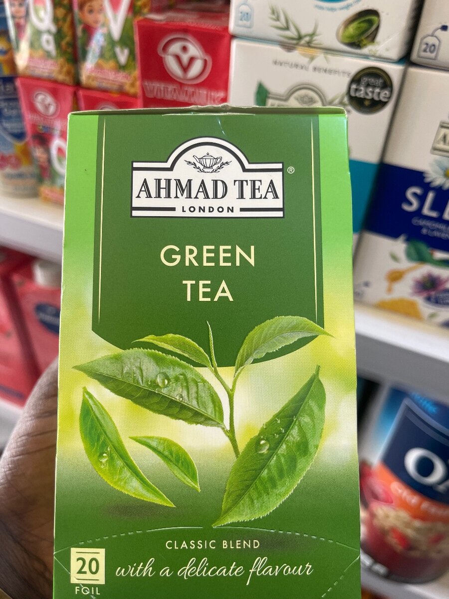 Ahmed strawberry tea