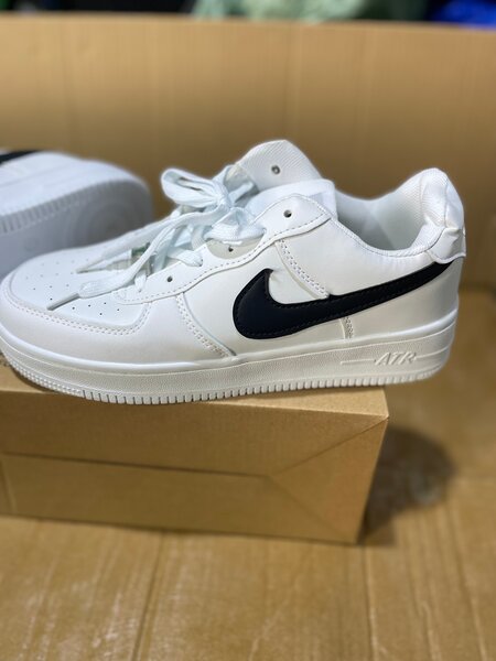 Baskets blanches tendance