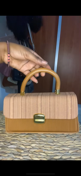 Sac à main avec une corde