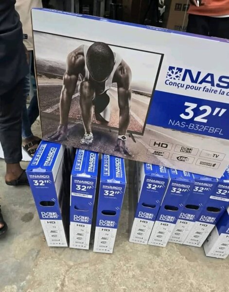 TV NAS 32" HD LED