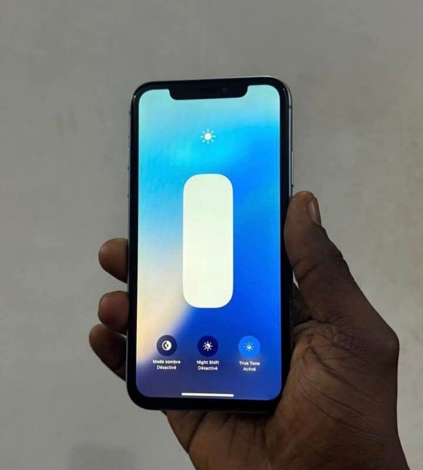 Smartphone élégant 64Go