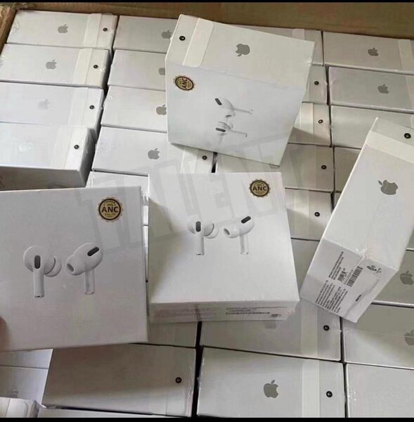 Air pods, smart watch, headset.