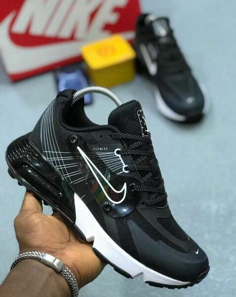 Nike Air Sneakers Homme