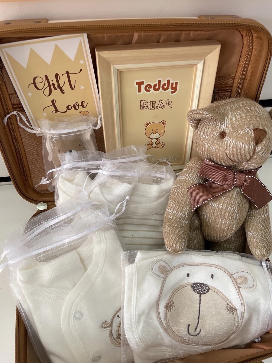 Чемоданчик для новорожденных