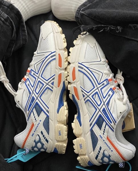 Asics Gel Sneakers