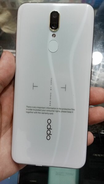 Oppo f11