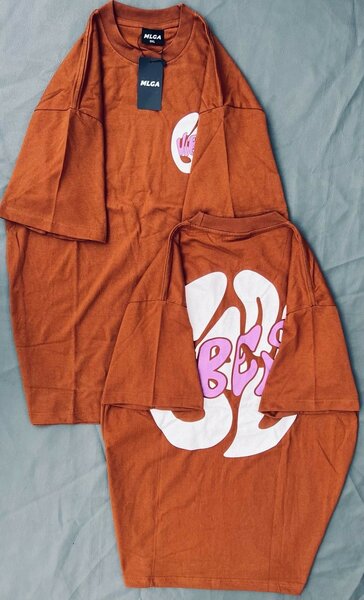 T-shirts graphiques tendance