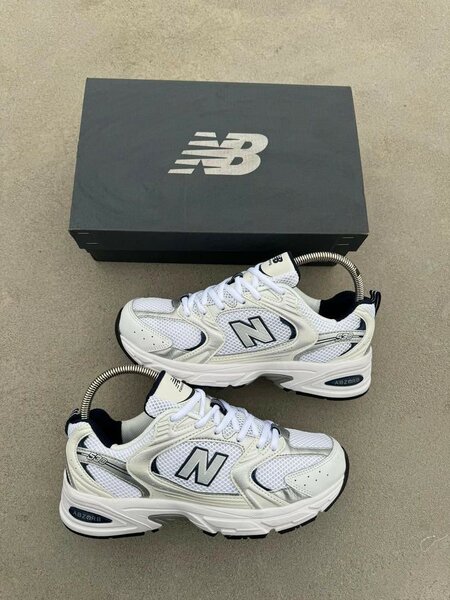 NEW balance 530
