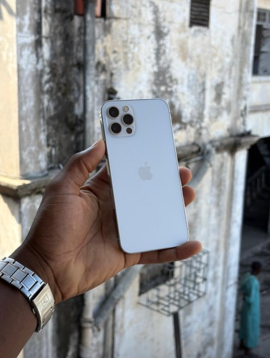 iPhone 11 , iPhone 12promax