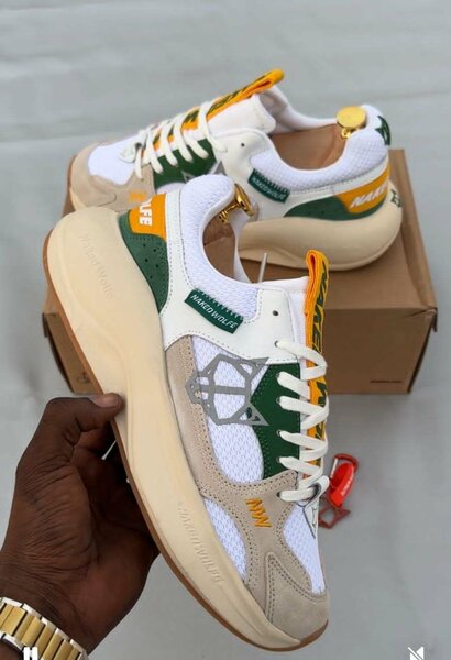 Sneakers tendance NAKED WOLFE