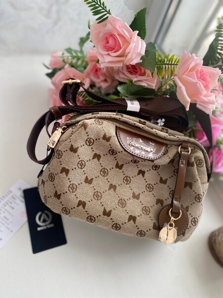 продаю сумку в новом состоянии