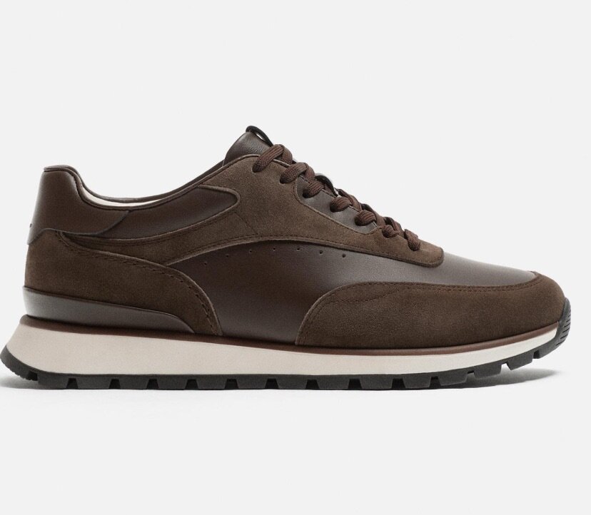 Chaussures en cuir marron 44