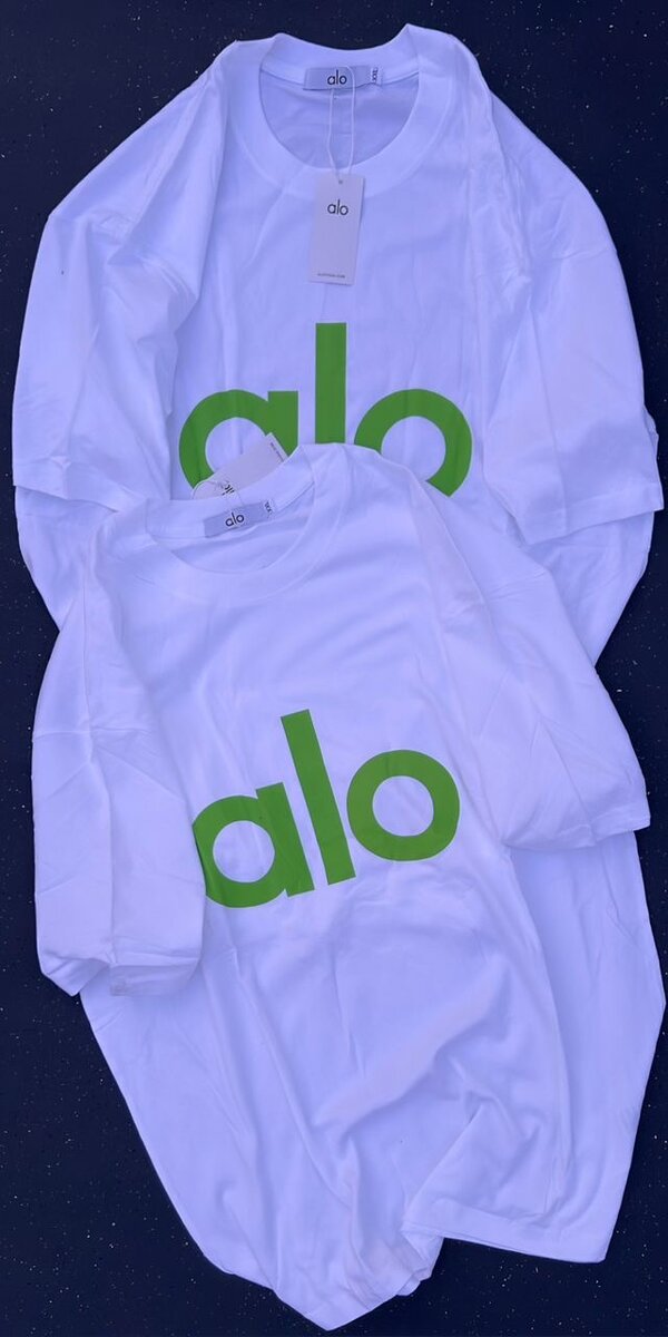 T-shirts unisex imprimés tendance