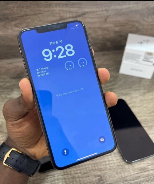 iPhone  Xs max 256gig