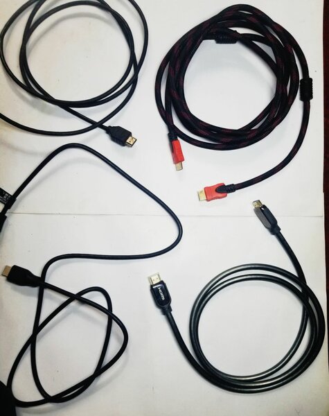 Cables HDMi,VGi,VGA,ETHERNET